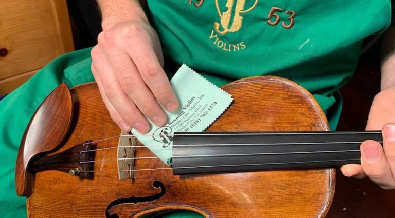 How-To-Clean,-Sanitize,-and-Polish-String-Instrument-Rentals