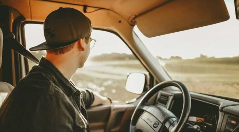 5 Strategies to Help Truck Drivers Reduce Downtime