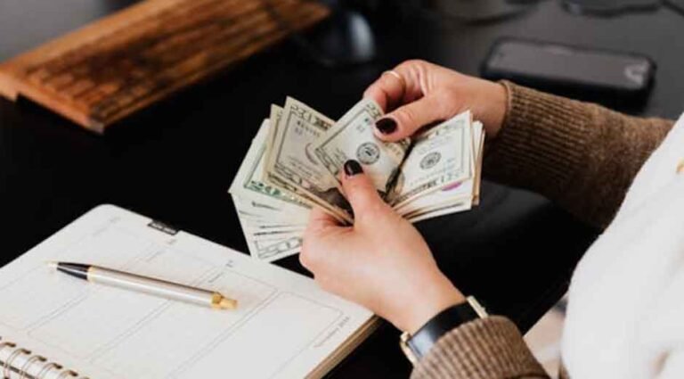 Boosting-Your-Income-Practical-Side-Hustle-Ideas