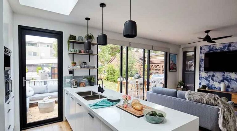 How to Flood Your Home With Natural Light Without Losing Insulation