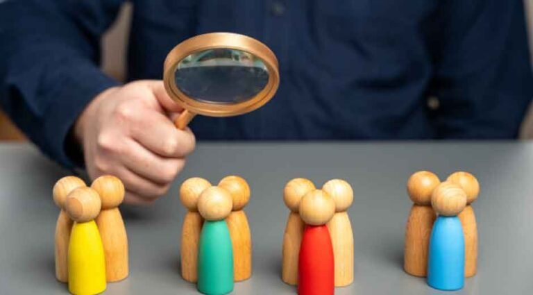 Tips-to-Outrank-Competitors-Through-Link-Profile-Audits
