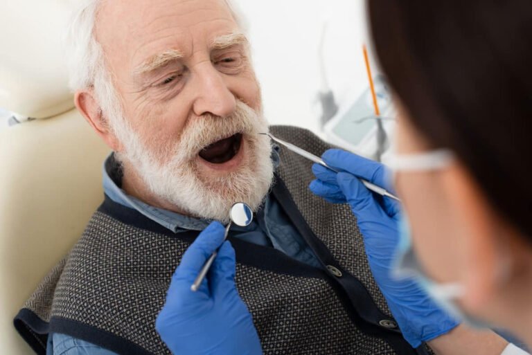 How Mobile Emergency Dentistry Makes a Difference for Aged Care Residents